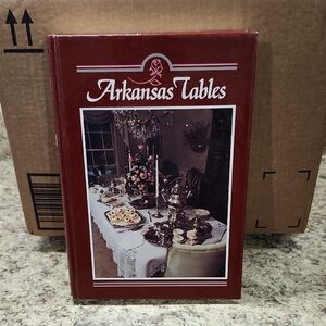 ARKANSAS TABLES COOKBOOK
